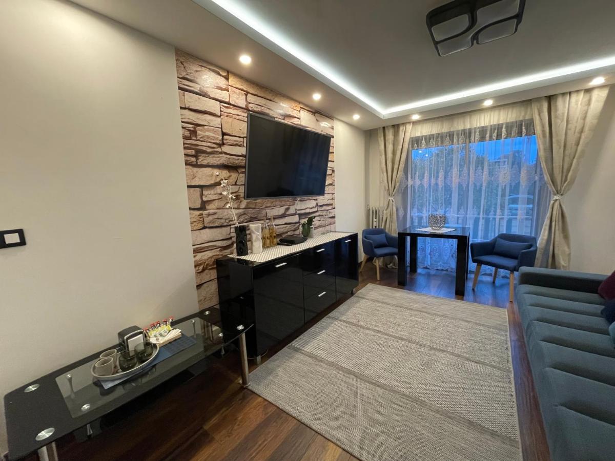 Charming Ac 2-Bedroom Apartment Antibes City Center Family, Couples Friendly Kültér fotó