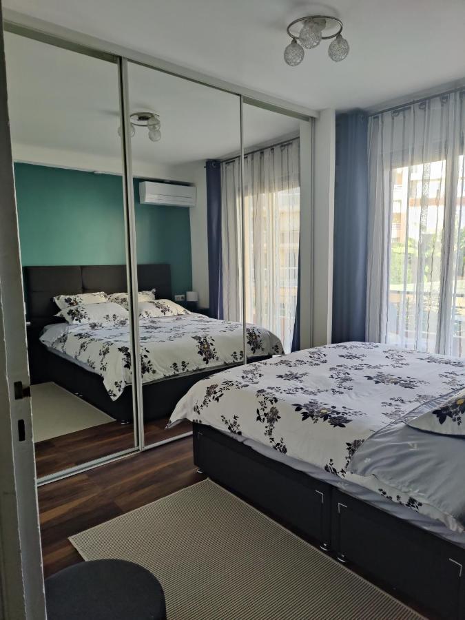 Charming Ac 2-Bedroom Apartment Antibes City Center Family, Couples Friendly Kültér fotó