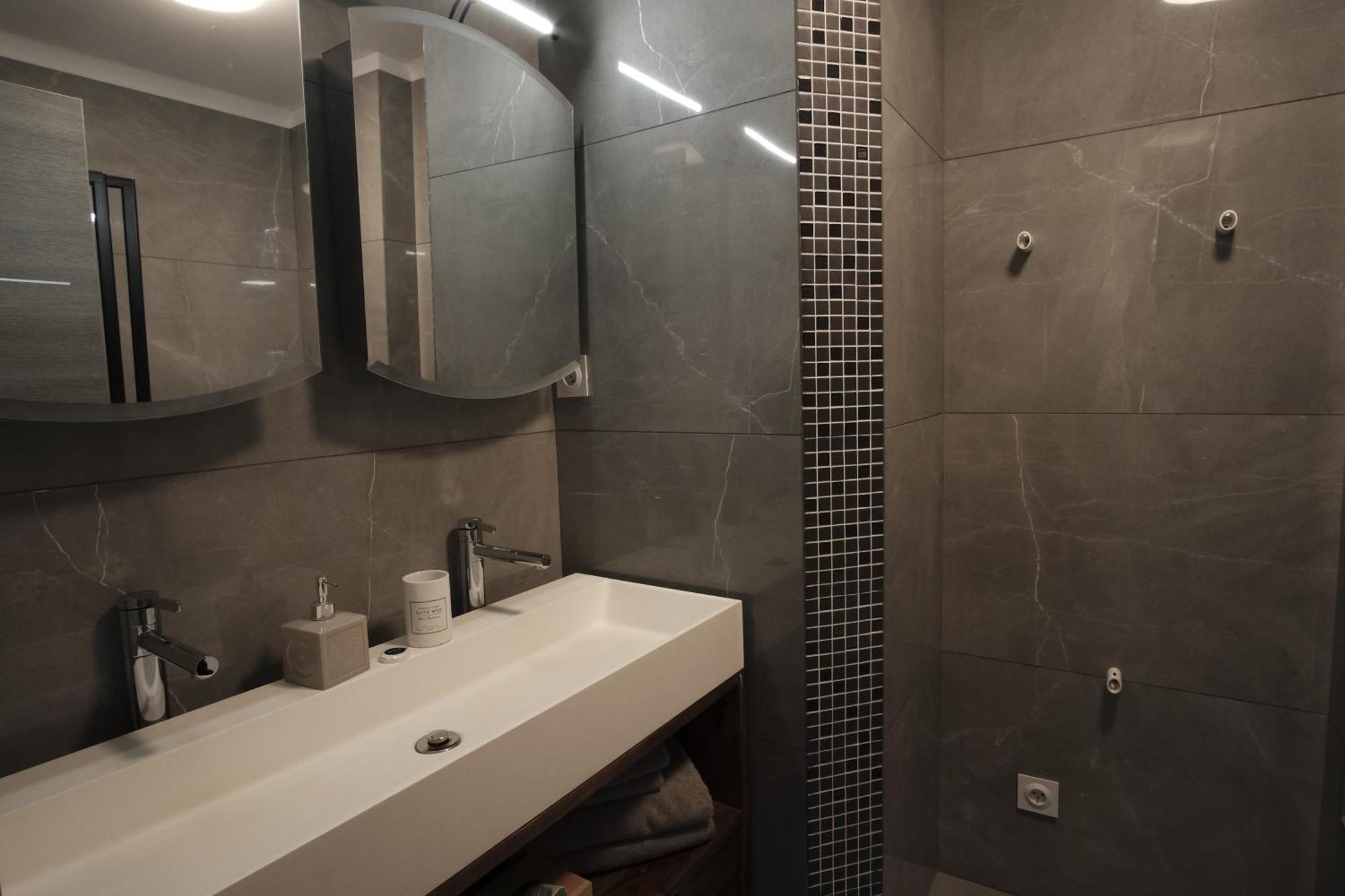 Charming Ac 2-Bedroom Apartment Antibes City Center Family, Couples Friendly Kültér fotó